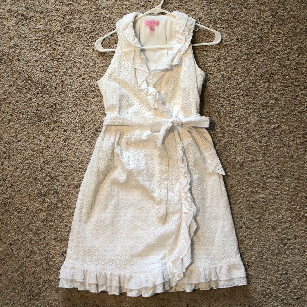 Lilly Pulitzer size 4 white eyelet wrap dress